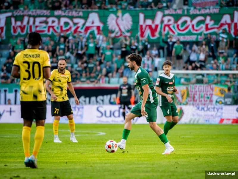 Czy Kazimierz Moskal odmieni Wieczystą? Zapowiedź: Wieczysta Kraków – Śląsk Wrocław