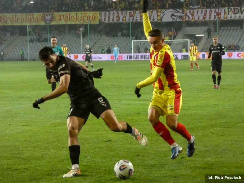 Korona bez złota, Cracovia z łupem