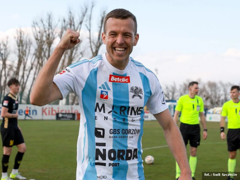 Krzysztof Ropski jednak nie trafi do Pogoni? Dyrektor sportowy: ,,Nie ma tematu”.