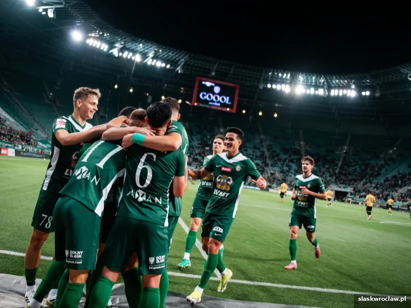 Pora na starcie rodem z Ekstraklasy! Zapowiedź: Śląsk Wrocław – Raków Częstochowa