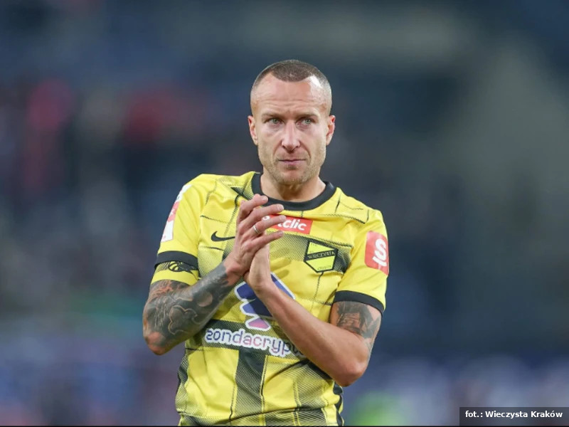 Jacek Góralski na wylocie z Wieczystej Kraków? Klub ogłosił listę transferową.