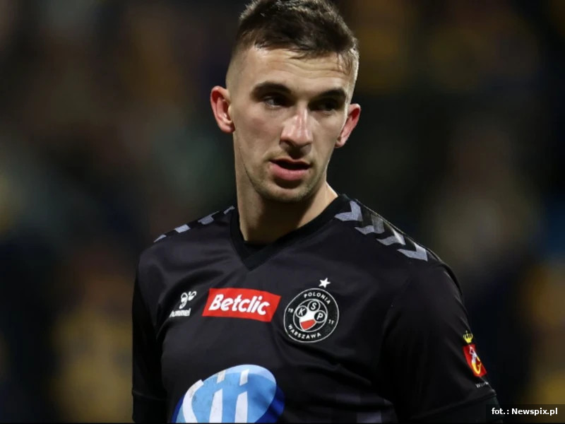 Napastnik odchodzi z Polonii Warszawa. Miniony rok skończył bez bramki.