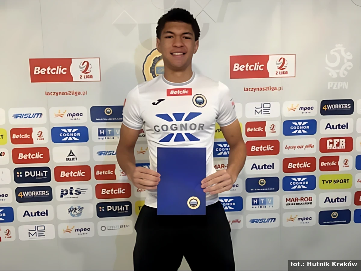 Raków skrócił wypożyczenie utalentowanego zawodnika. Wiosnę spędzi w drugiej lidze.