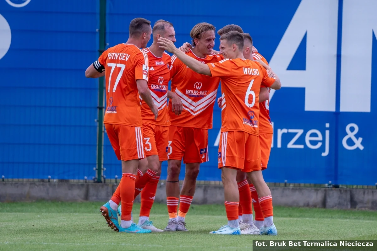 Termalika rozbija kolejnego rywala. Słonie gotowe do walki o utrzymanie?