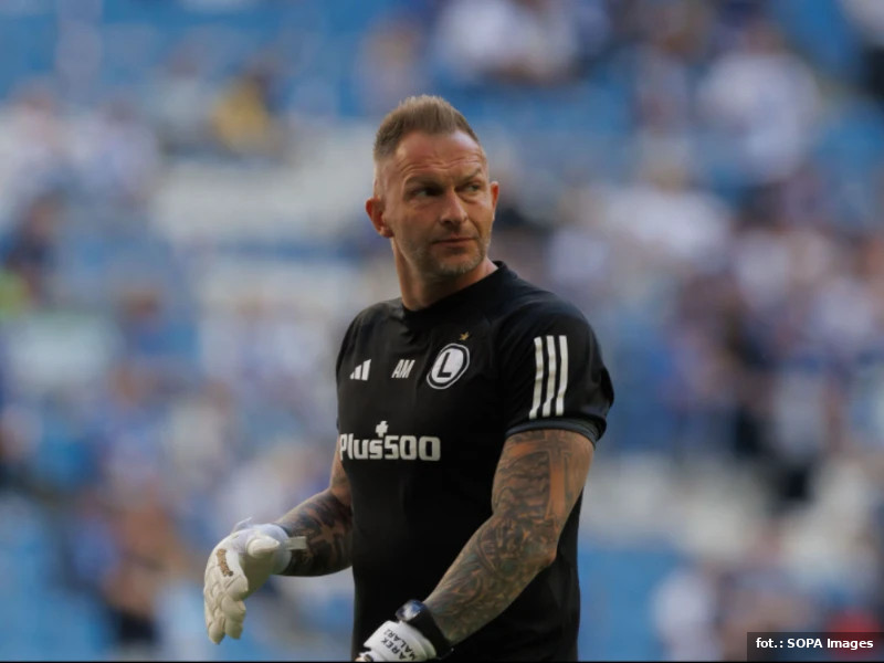 Zmiany w sztabie Legii Warszawa. Z klubu odeszło dwóch trenerów.