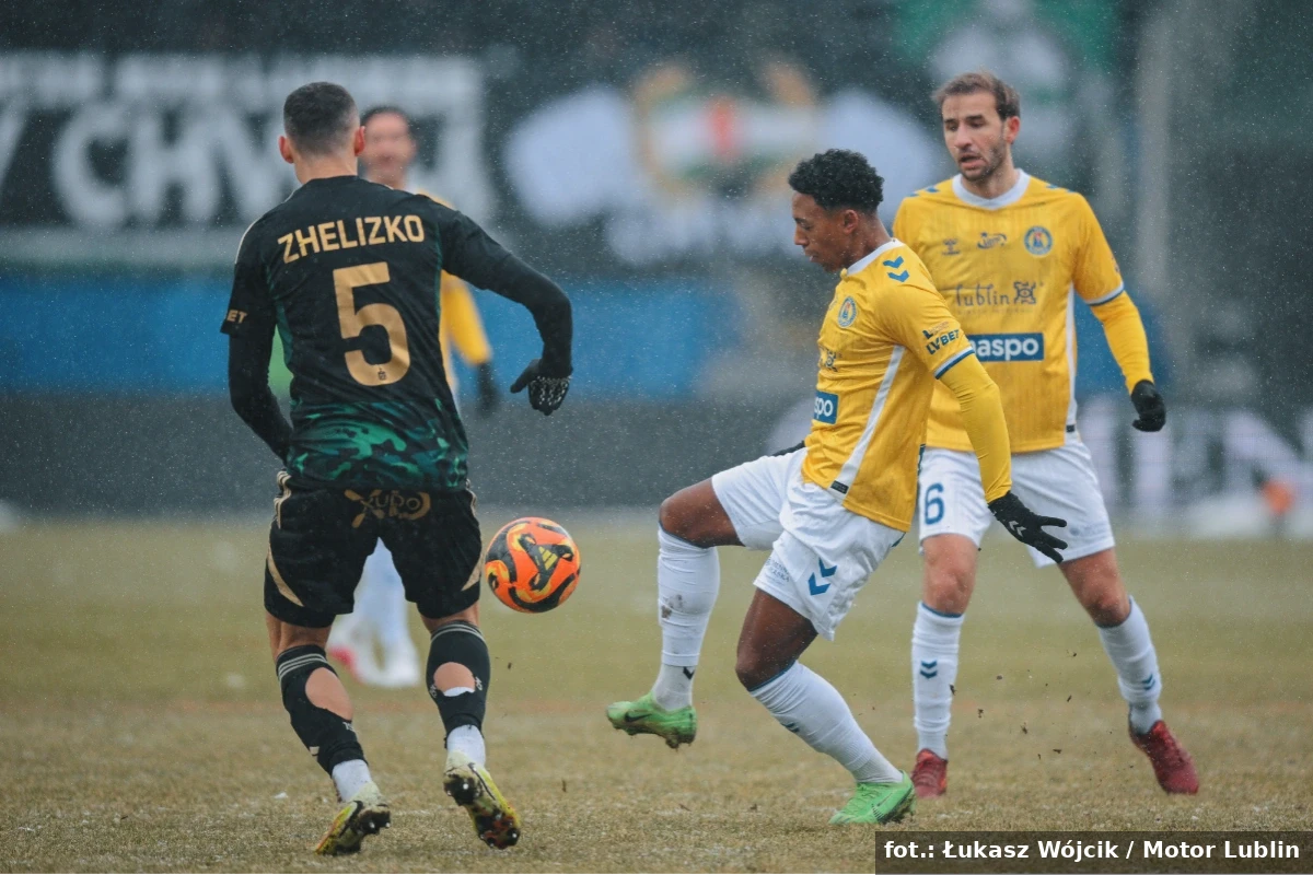 Lechia Gdańsk podtrzymała świetną passę! Biało-zieloni pokonali Motor Lublin.