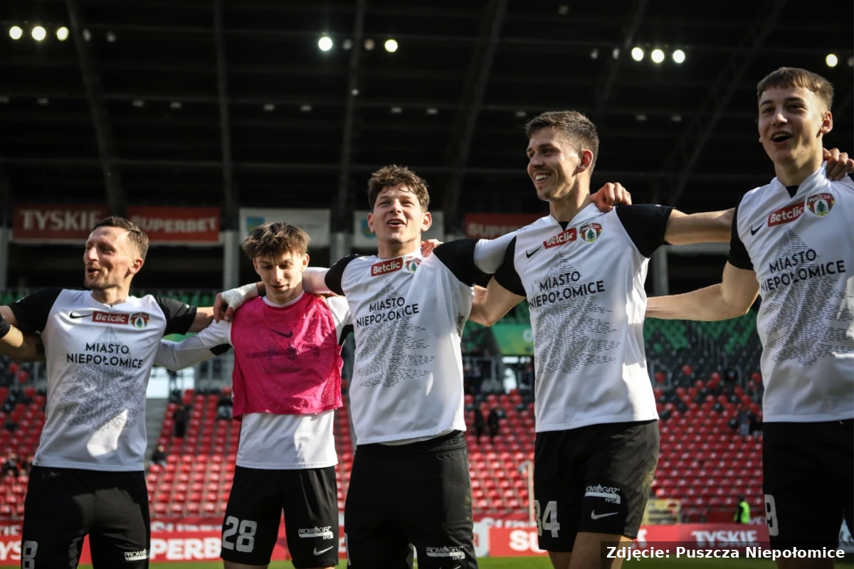 Puszcza Niepołomice w świetnej formie. Wyszli na prostą!