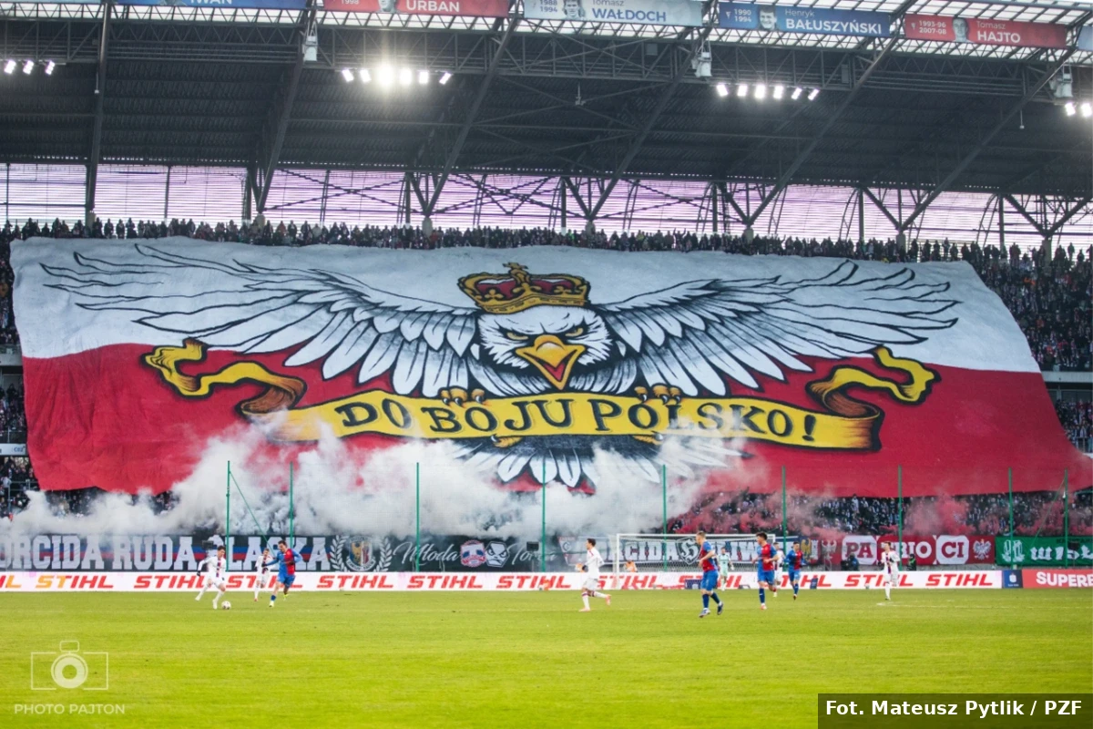 Gdy zakaz rodzi bunt. Historia konfliktu wokół „zakazanej oprawy”