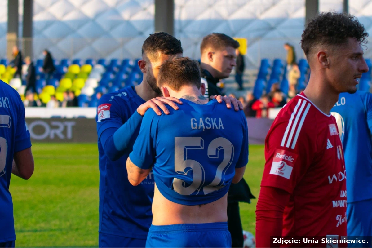 Niespodzianka! Lider rozgrywek rozbity.