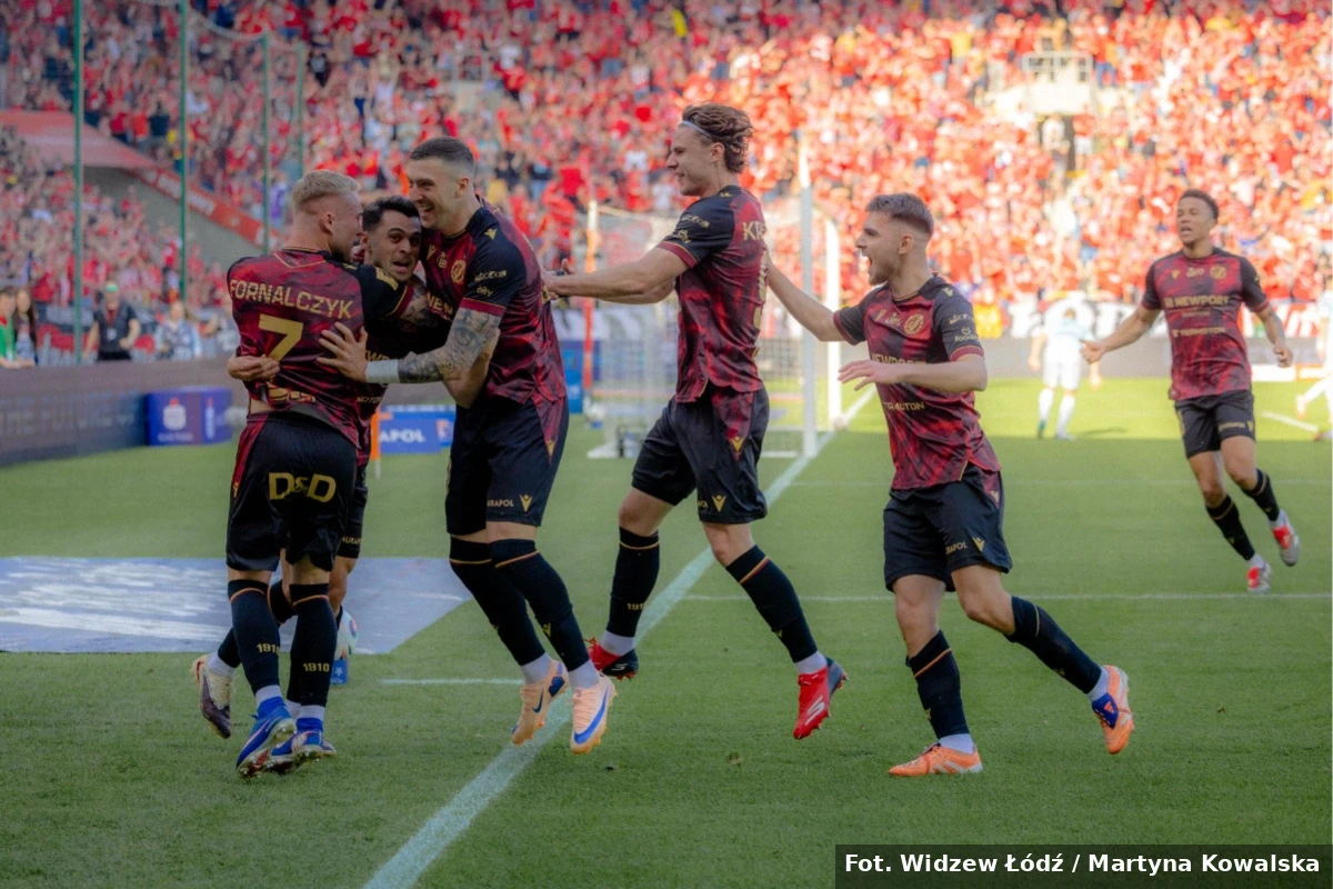Drżenie do ostatniego gwizdka. Widzew wygrał, a Piast uratował Ekstraklasę