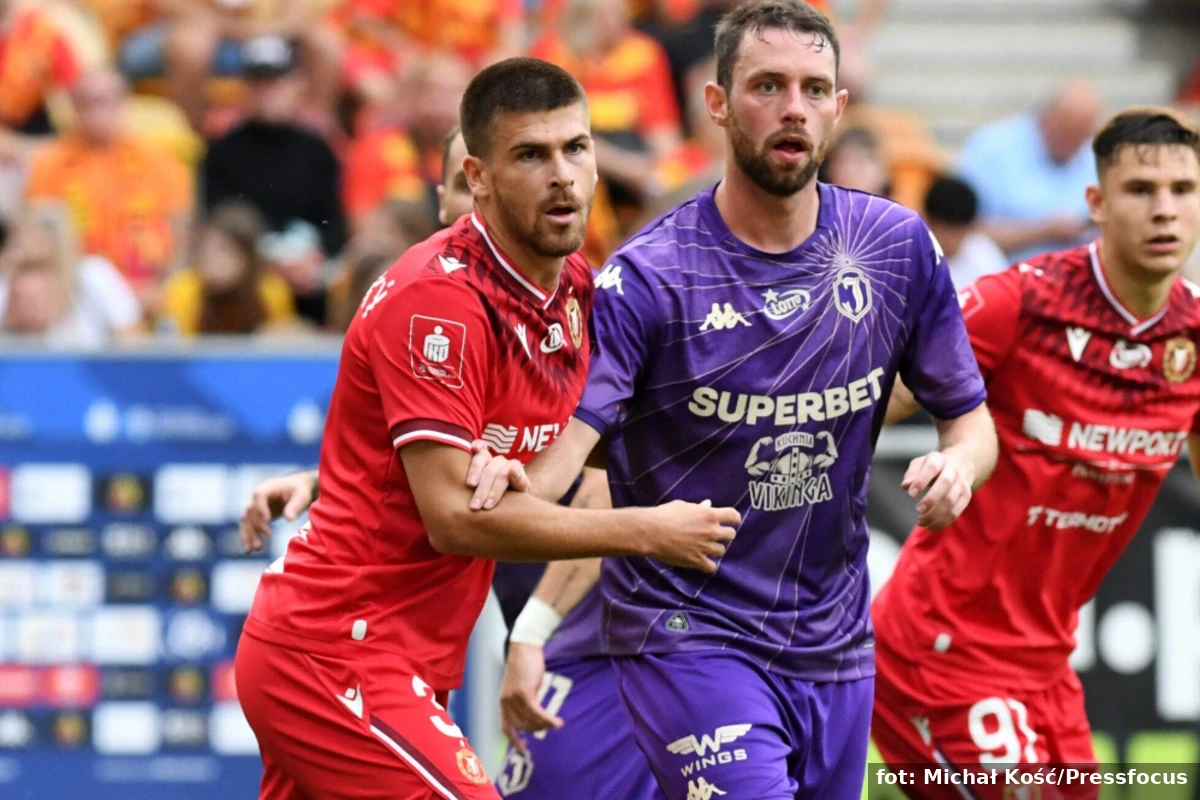Początek zmian w Widzewie! Odchodzi zawodnik pierwszego składu