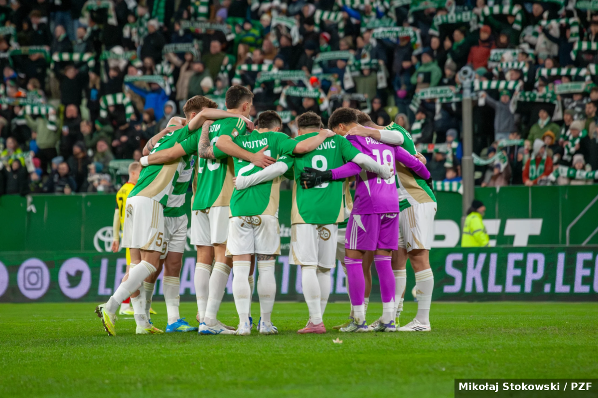 Lechia Gdańsk bez zakazu transferowego? Klub spłacił wszystkie zaległości finansowe.