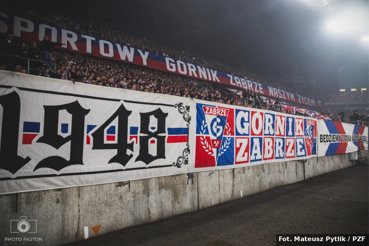 Mocny transparent na meczu Górnika z Fenerbahçe. Klubowi grozi kolejna kara UEFA