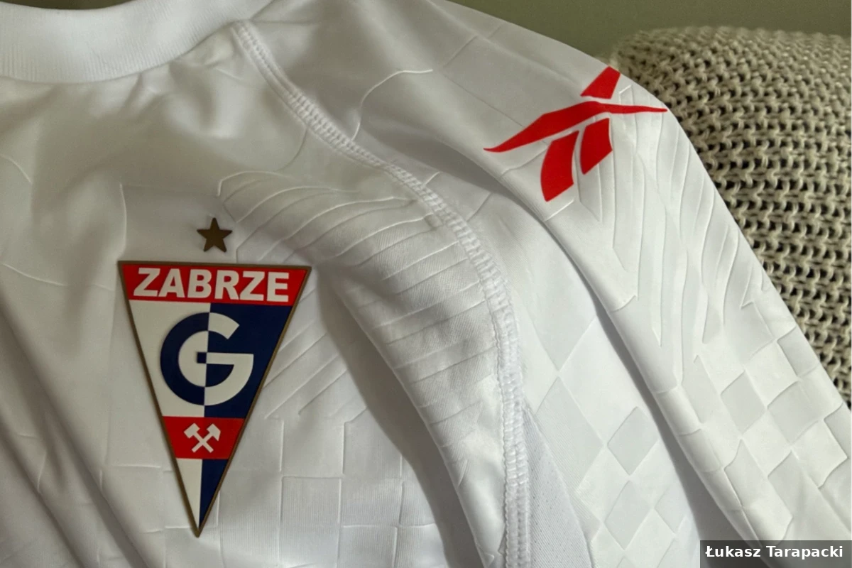 Nowa domowa koszulka Górnika Zabrze.