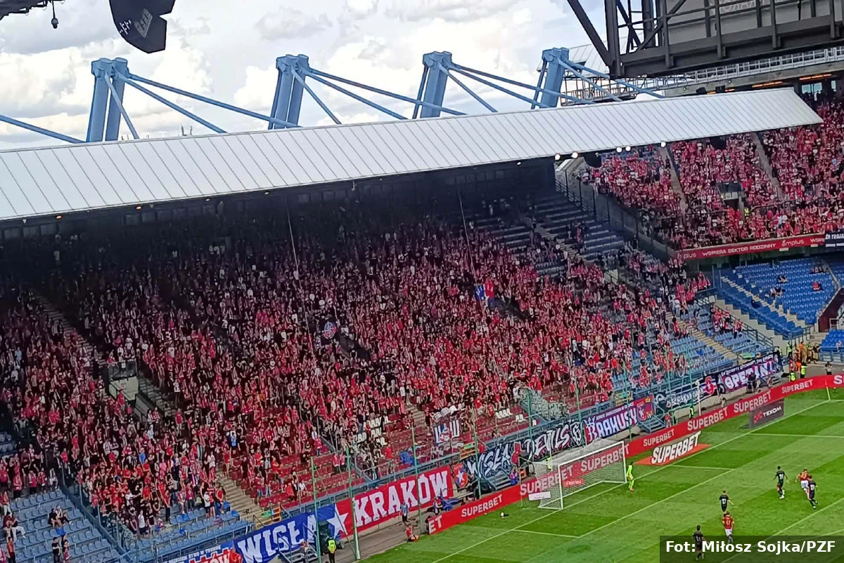 Wisła-Wrexham