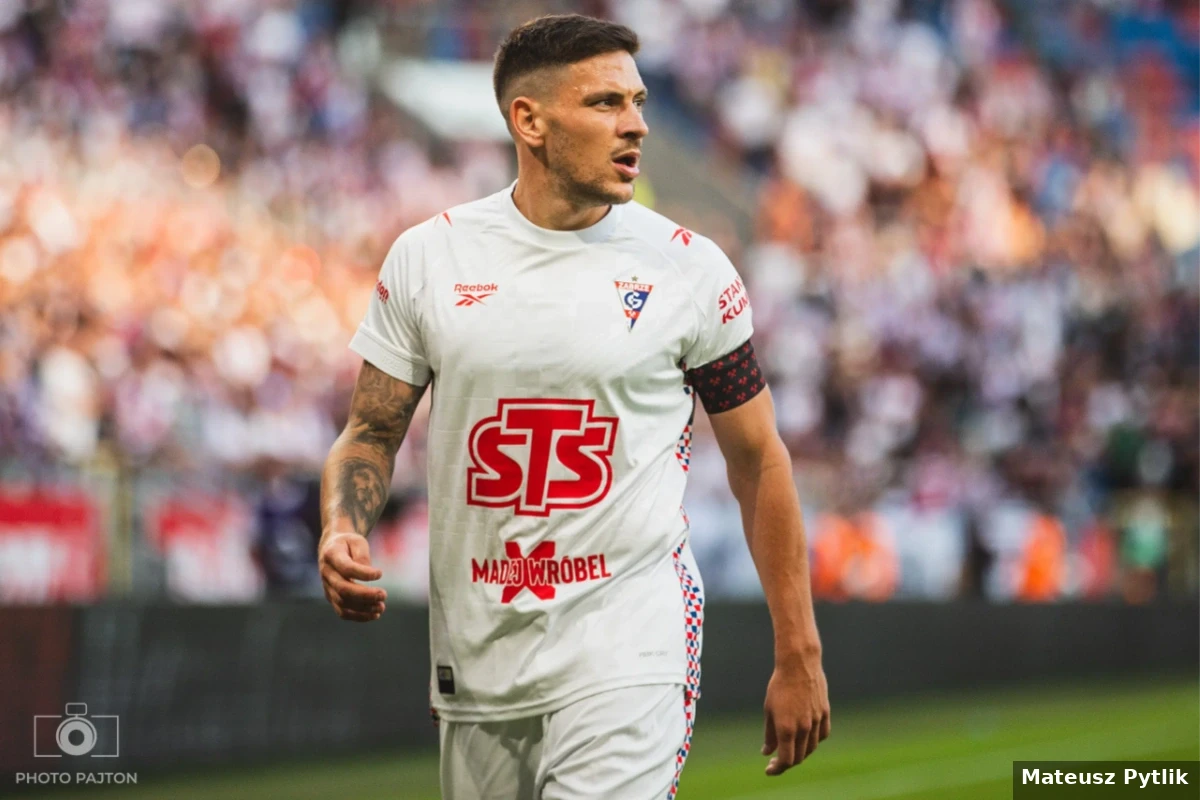 Koszulki Górnika Zabrze sprzedają się jak ciepłe bułeczki