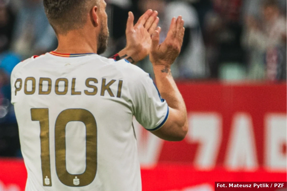 Na dzisiaj tego numeru nikt nie dostanie”. Co dalej z „10” Podolskiego?
