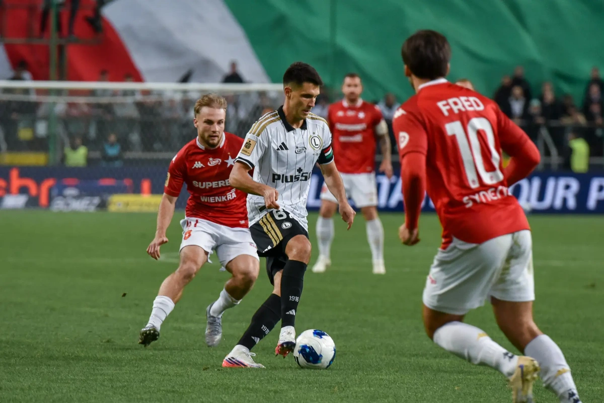 Dużo płaczu, zero punktów! Legia uciszyła Wisłę przy Łazienkowskiej.
