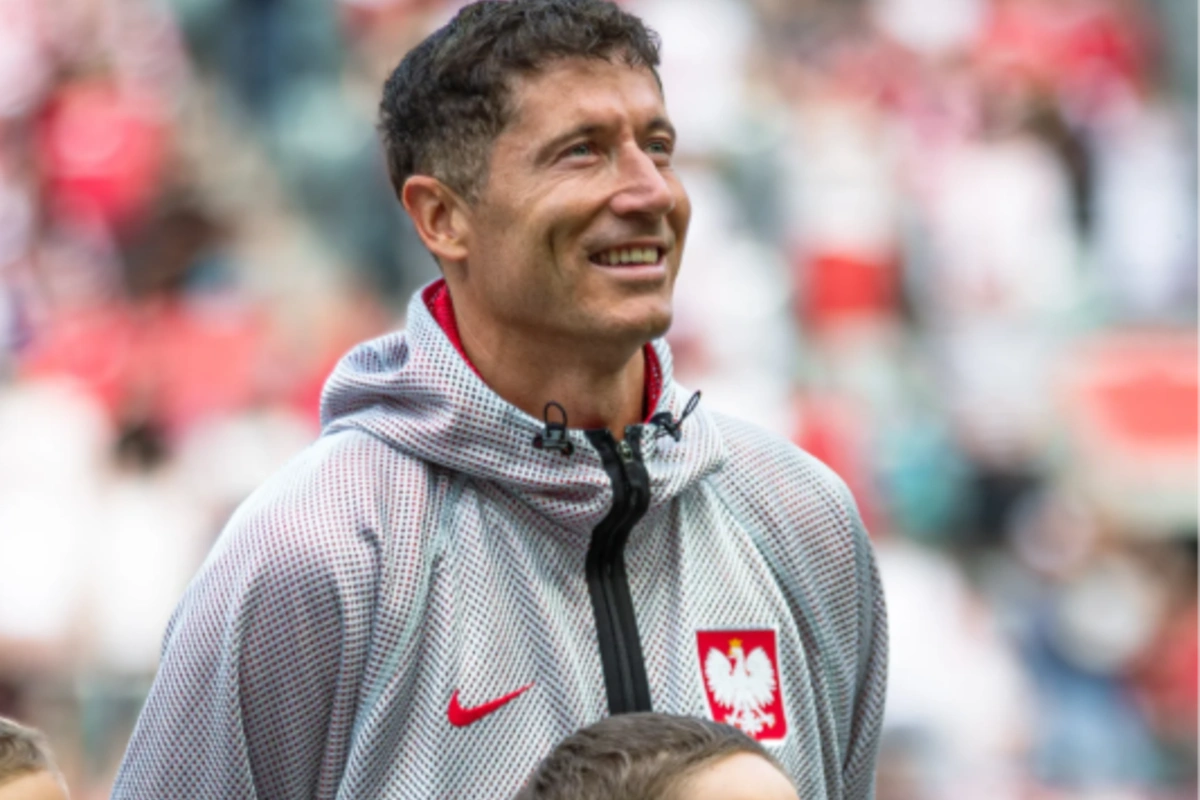 Hat-trick Lewandowskiego i pogrom Rumunii. Jan Urban może odetchnąć