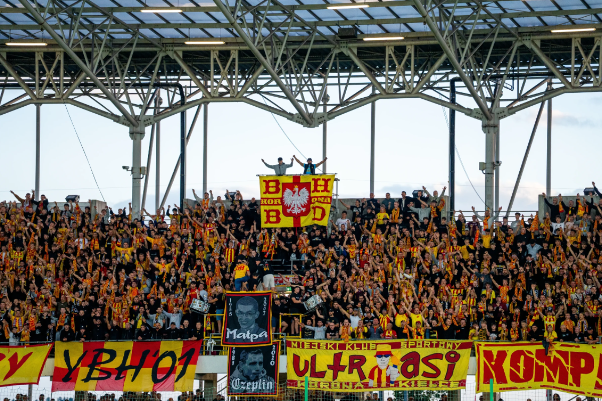 # Robert Kolendowicz nowym trenerem Korony Kielce! Były piłkarz wraca do klubu!